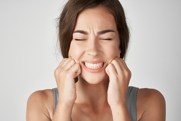Find Tooth Pain Treatment From A Dentist Near Me