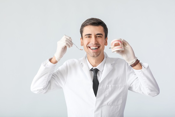 Ways Older Adults Can Benefit From Seeing A General Dentist